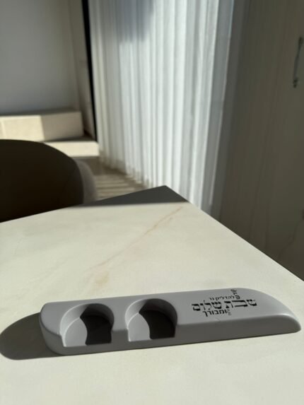 פמוט זוגי אמורפי בטון