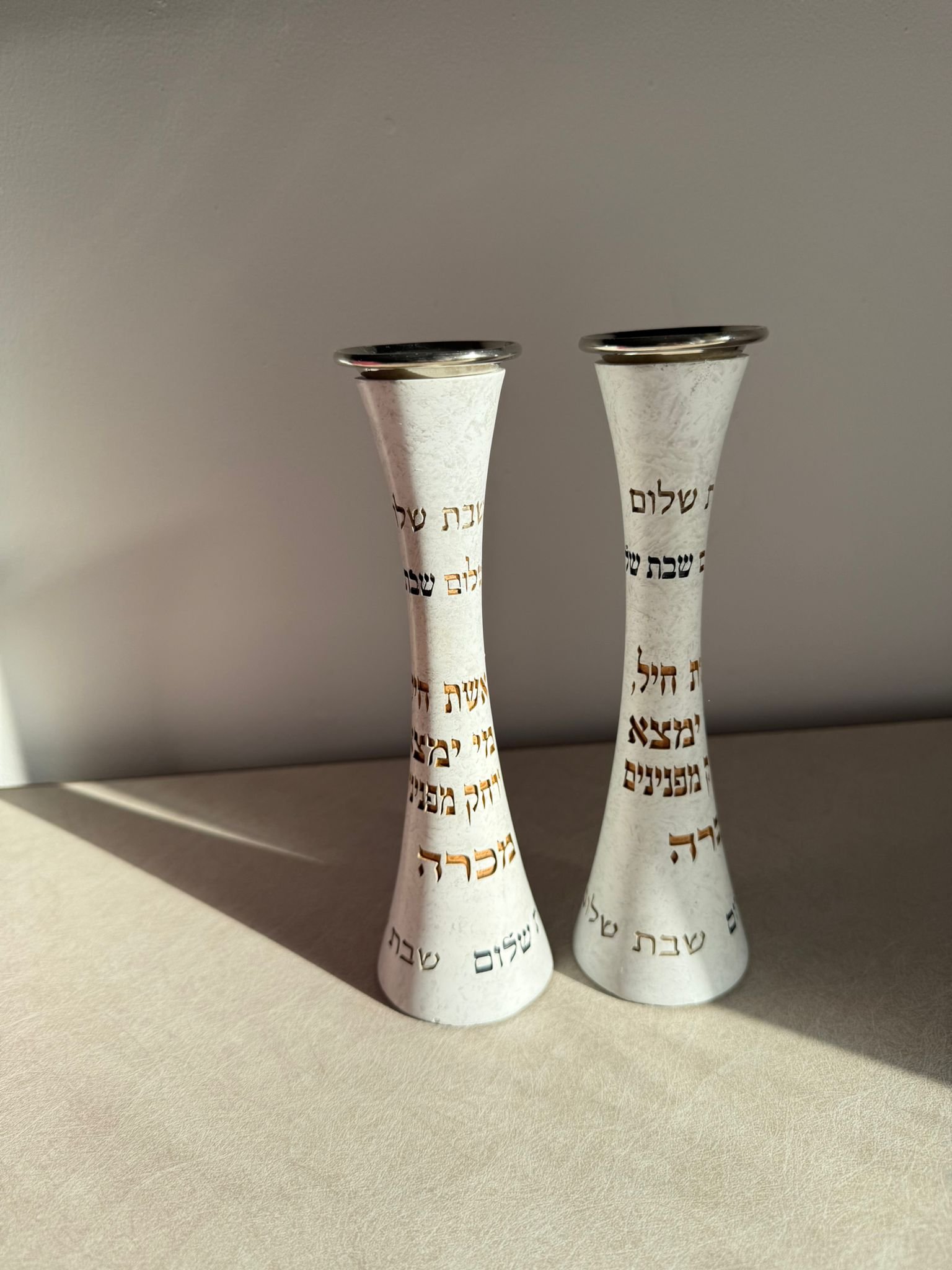 פמוטים בטון פמוטים מהודרים