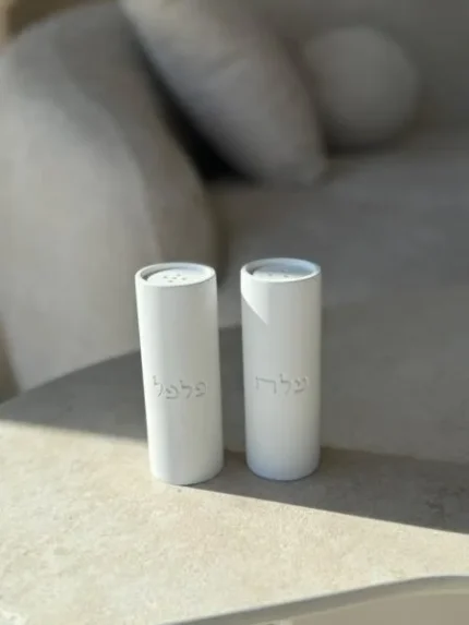 סט מלח פלפל בטון לבן